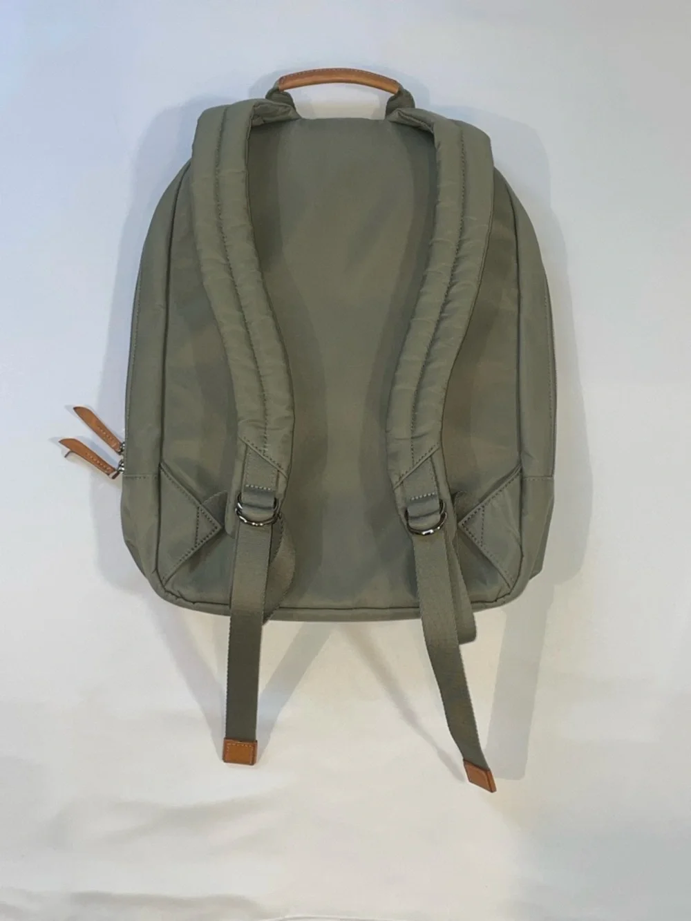 Knomo good used
